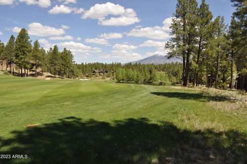 291-3940 S Clubhouse Cir, Flagstaff, AZ, 86005-2779 | Card Image