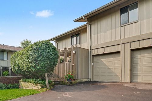 3814 Greenleaf Circle, Kalamazoo, MI, 49008 | Card Image