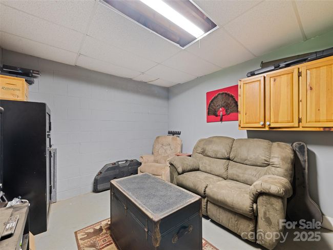 Basement | Image 27