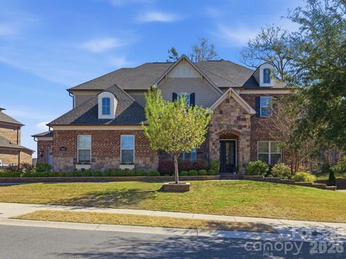 8000 Fallondale Rd, Waxhaw, NC, 28173-1022 | Card Image