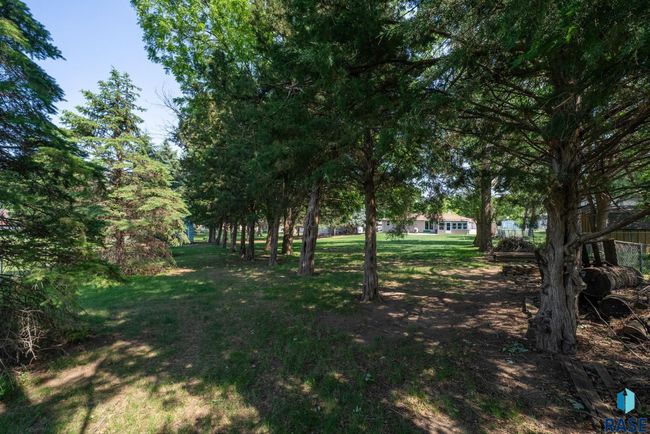 2013 E Sylvan Cir, House other with 4 bedrooms, 2 bathrooms and null parking in Brandon SD | Image 45