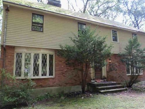 51 Charing Cross, Avon, CT, 06001-2630 | Card Image