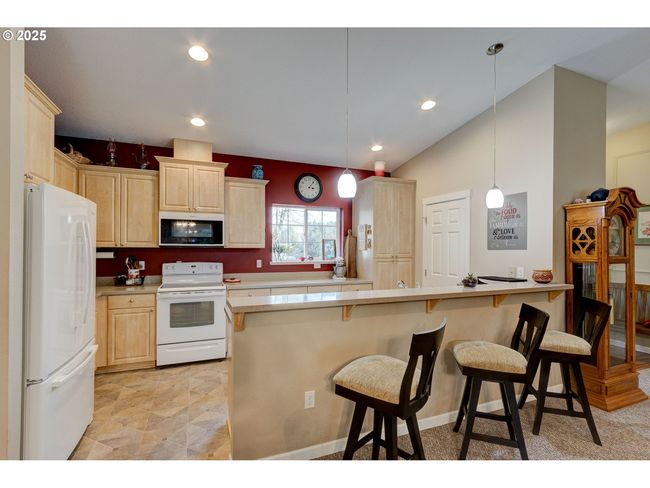 19691 Se Semple Rd, House other with 3 bedrooms, 2 bathrooms and 2 parking in Damascus OR | Image 8