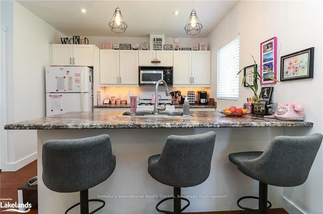 121 Birch St, House other with 4 bedrooms, 3 bathrooms and 4 parking in Collingwood ON | Image 31