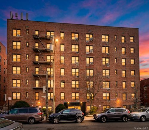 2-c-10-40 Neilson St, Far Rockaway, NY, 11691-5020 | Card Image