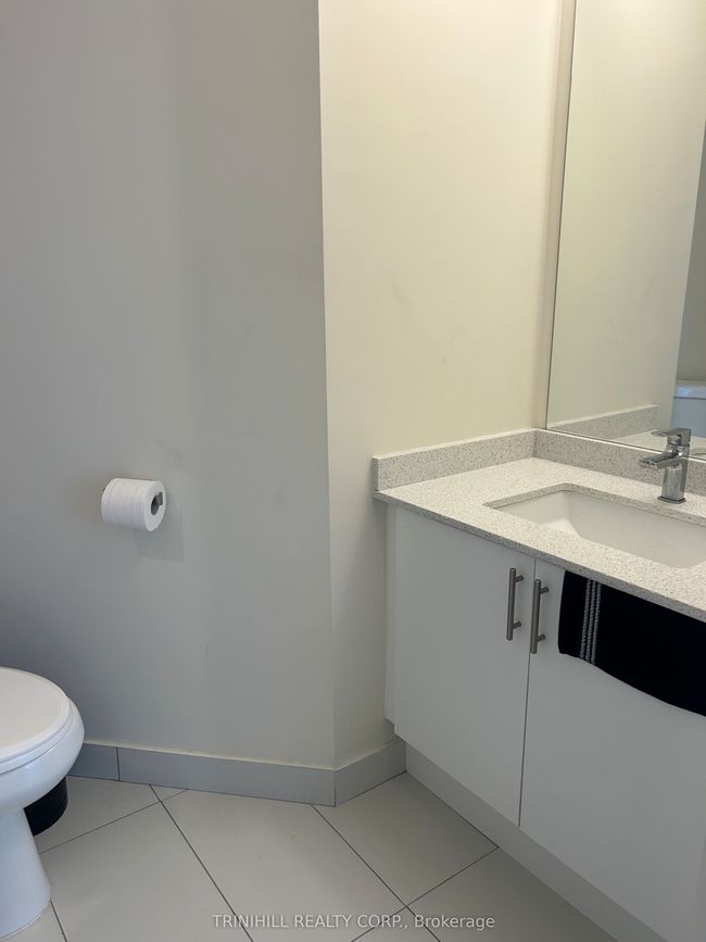 1005 - 9000 Jane St, Condo with 2 bedrooms, 2 bathrooms and 1 parking in Concord ON | Image 12
