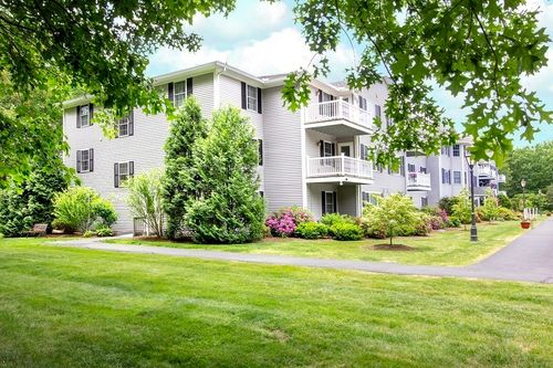 unit-107-23 Green Leaves Dr, Amherst, MA, 01002-6202 | Card Image