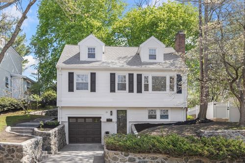 73 Hemlock St, Arlington, MA, 02474-2146 | Card Image