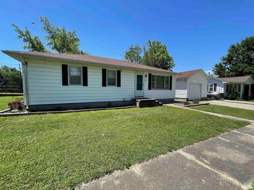 301 Rotary St, Crossville, IL, 62827-2278 | Card Image