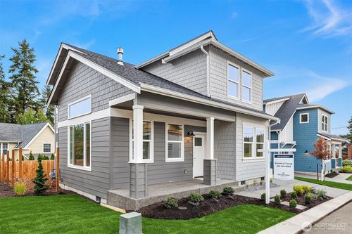 23 Beargrass Ln Ne, Poulsbo, WA, 98370-9643 | Card Image