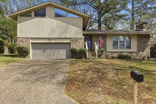 2700 Grist Mill Rd, Little Rock, AR, 72227-3823 | Card Image