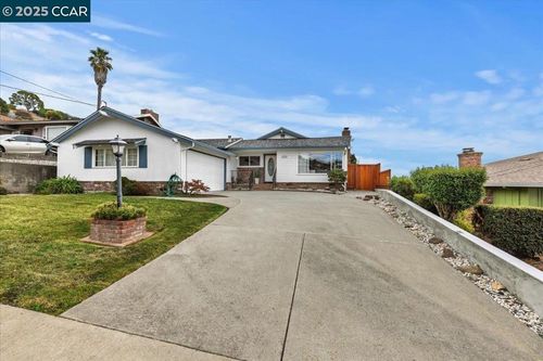 1293 Vistagrand Dr, San Leandro, CA, 94577-6826 | Card Image