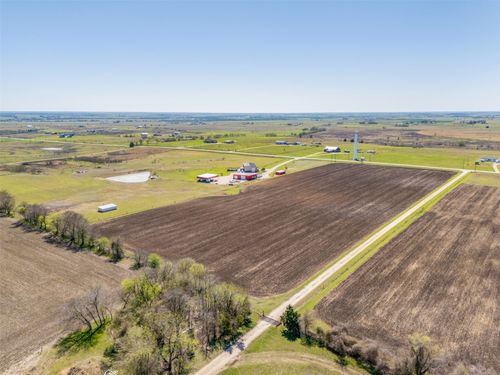 1295 County Road 432, Taylor, TX, 76574 | Card Image