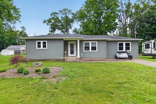 707 Lowell Ave, Jackson, MI, 49202-3035 | Card Image