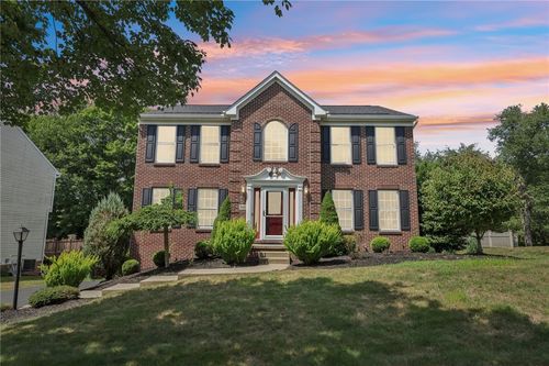 514 Luke Ct, Cranberry Twp, PA, 16066-7916 | Card Image