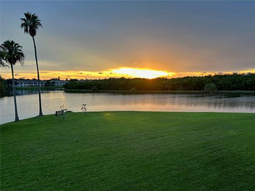 apt-10103-6425 Shoreline Dr, ST PETERSBURG, FL, 33708-4579 | Card Image