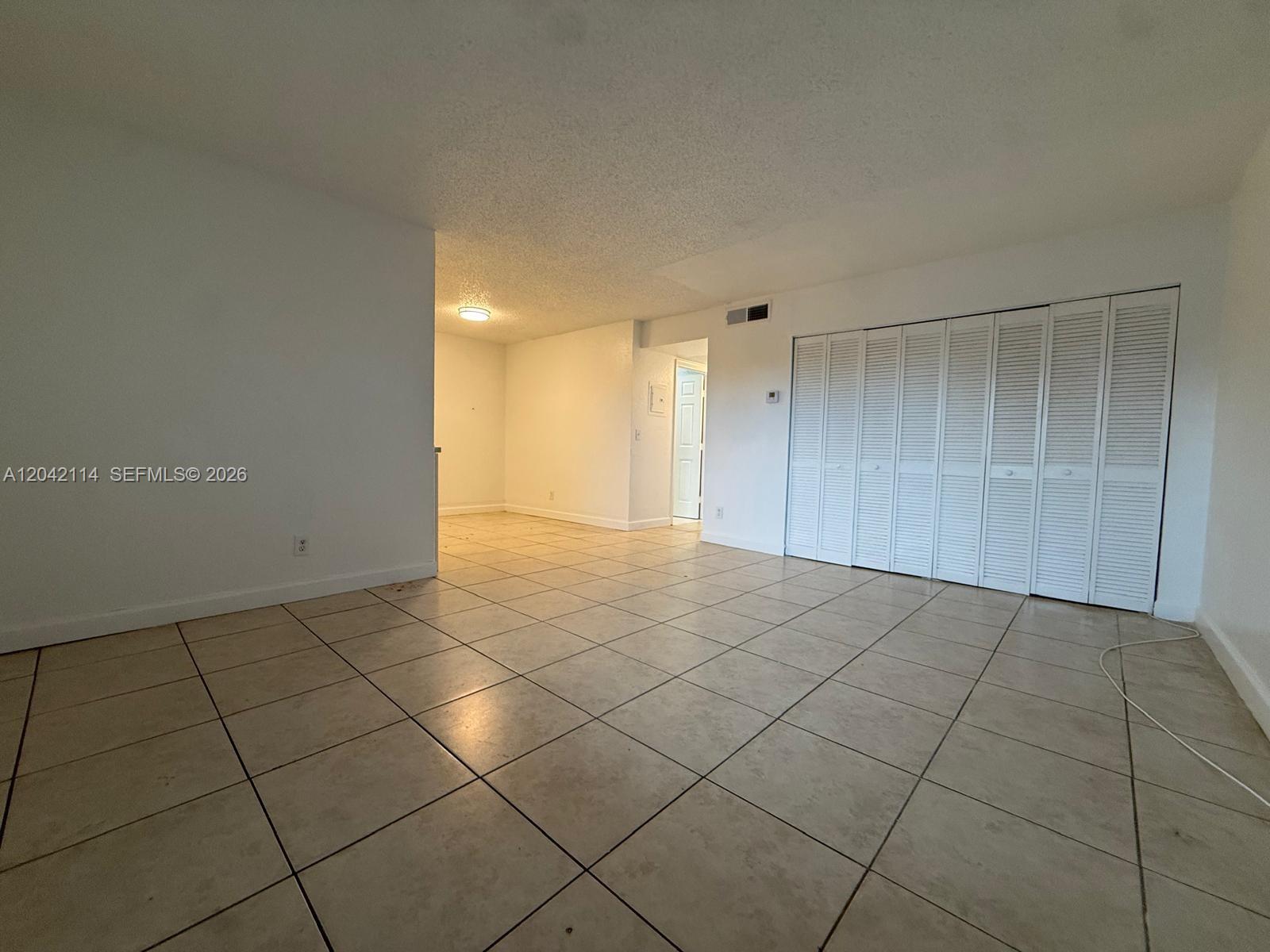 Residential Lease in Margate 2