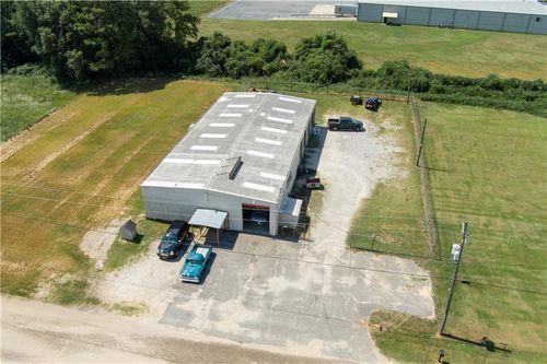 7745 Tara Dr, Semmes, AL, 36575-7422 | Card Image