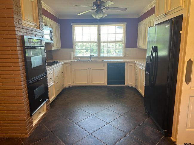 1248 Canada St, House other with 3 bedrooms, 4 bathrooms and null parking in Jacksonville TX | Image 12