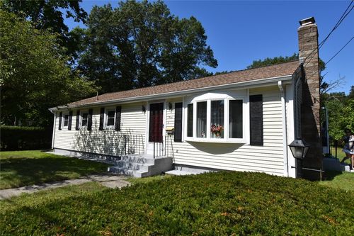 3 Grant St, Attleboro, MA, 02703-5709 | Card Image
