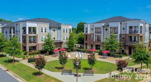 b3-2-16408 Holly Crest Ln, Huntersville, NC, 28078-5149 | Card Image