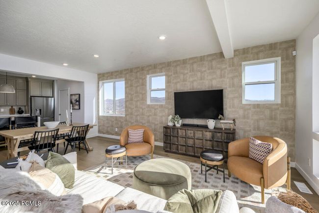Model home photo | Image 5