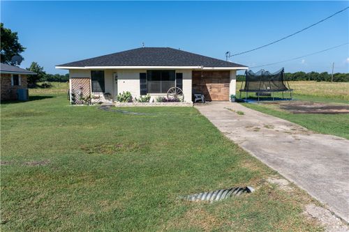 105 N Fm 308 Road, Mertens, TX, 76666 | Card Image