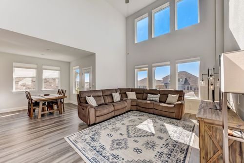 2121 Prairie Oaks Dr, Georgetown, TX, 78628-2545 | Card Image