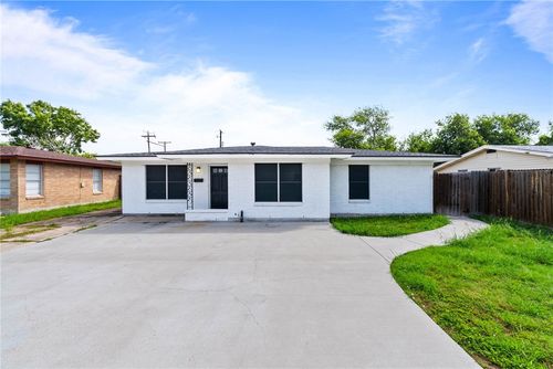 4126 Barnes St, Corpus Christi, TX, 78411-3506 | Card Image