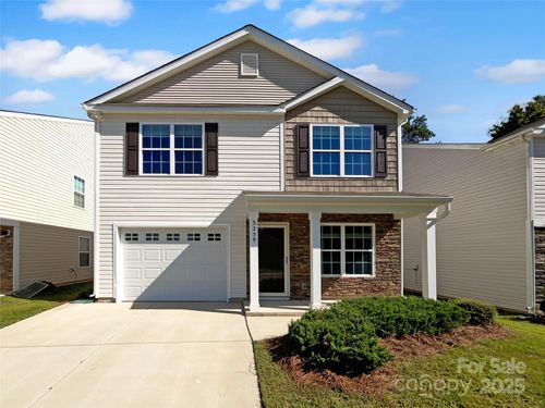 3259 Winesap Dr, Dallas, NC, 28034-9617 | Card Image