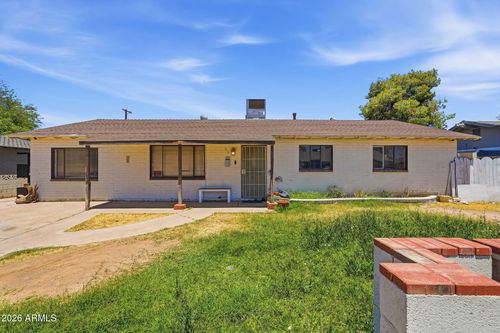 4832 W Earll Dr, Phoenix, AZ, 85031-3655 | Card Image