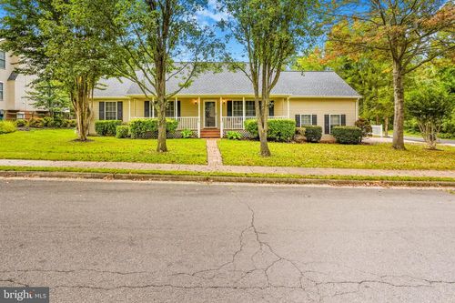 7785 Millfield Dr, WARRENTON, VA, 20187-4370 | Card Image