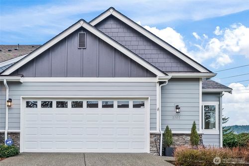 3707 Simmons Heights Ln Sw, Tumwater, WA, 98512-7825 | Card Image
