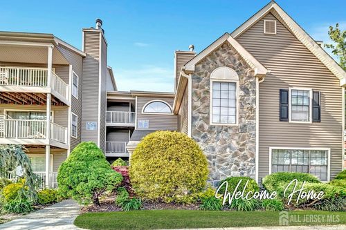 14 Lear Ct, East Brunswick, NJ, 08816-1863 | Card Image