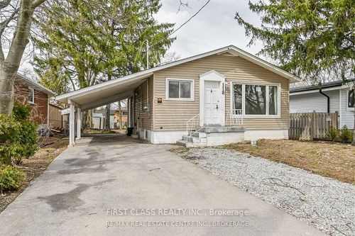 2-118 Manning Ave, Hamilton, ON, L9A3E9 | Card Image