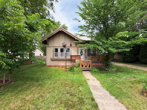 514 W Mill St, Paynesville, MN, 56362-1439 | Card Image