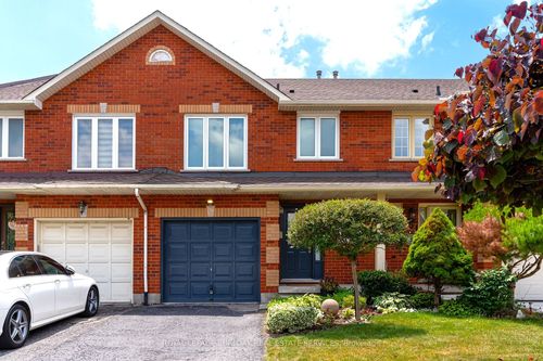 149 Dicenzo Dr, Hamilton, ON, L9B2K8 | Card Image