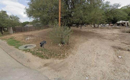 741 Hancock Rd, Canyon Lake, TX, 78133-2601 | Card Image