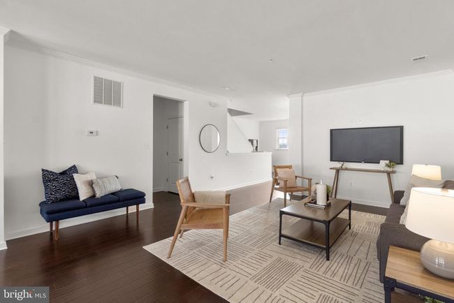 B - 665 E Church St, Townhouse with 3 bedrooms, 3 bathrooms and null parking in FREDERICK MD | Image 7