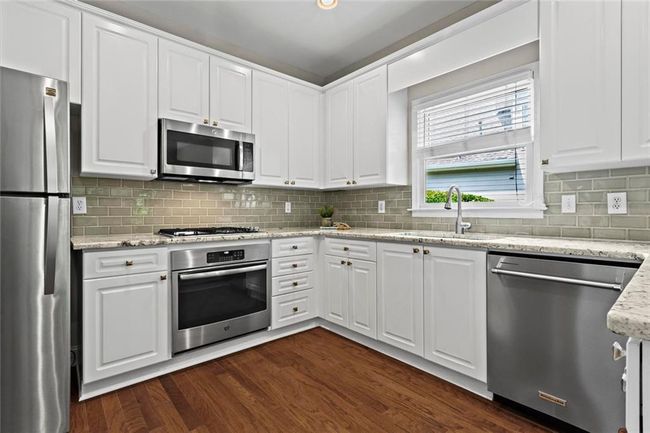 115 Graystone Ter, House other with 3 bedrooms, 2 bathrooms and 2 parking in Alpharetta GA | Image 4