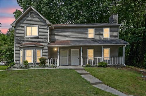 4520 Coopers Creek Cir Se, Smyrna, GA, 30082-4811 | Card Image