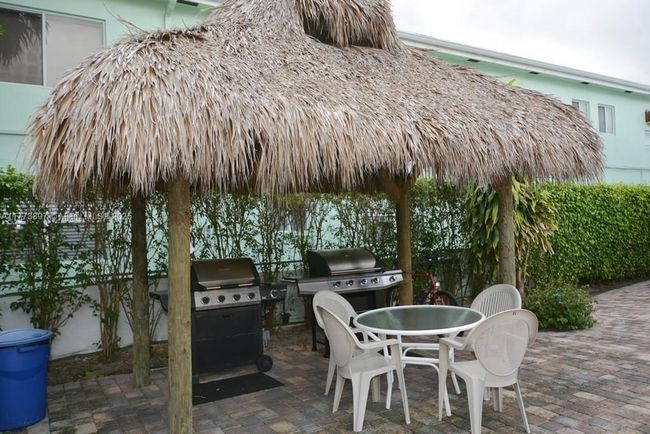 APT-17 - 4228 N Ocean Dr, Condo with 0 bedrooms, 1 bathrooms and null parking in Lauderdale By The Sea FL | Image 17