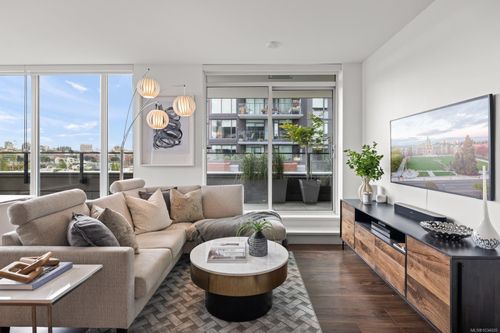 303-369 Tyee Rd, Victoria, BC, V9A0B6 | Card Image