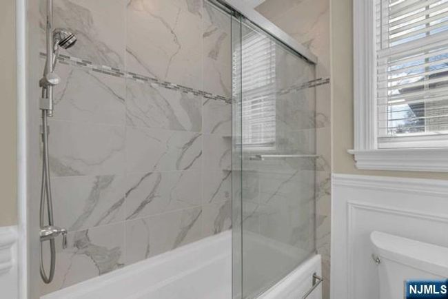 474 Walnut St, Home with 3 bedrooms, 3 bathrooms and null parking in Ridgefield NJ | Image 18