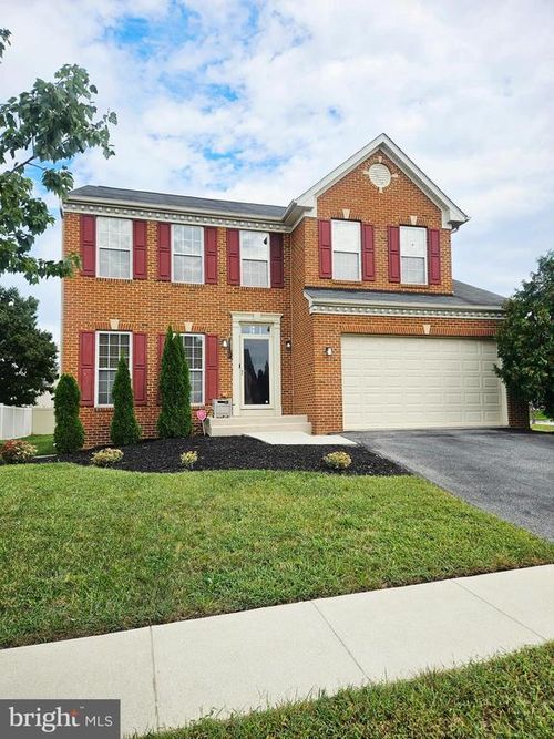 8008 Kingsmill Rd, BRANDYWINE, MD, 20613-5755 | Card Image