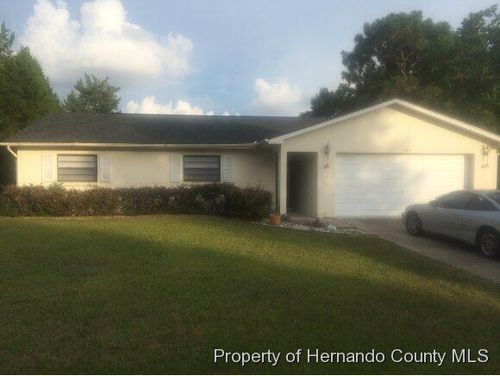7400 Dundee Way, Weeki Wachee, FL, 34613-7423 | Card Image