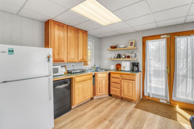 39640 Cross Point Ln, House other with 1 bedrooms, 1 bathrooms and null parking in Pelican Rapids MN | Image 13