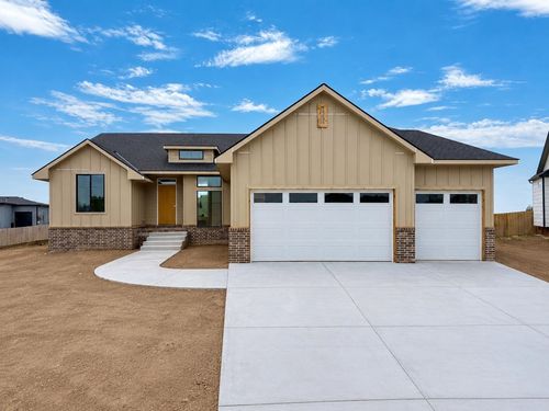 5915 N St. Paul Ct., Wichita, KS, 67204 | Card Image