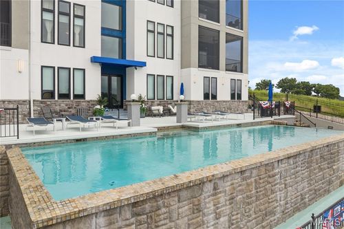2b-40 Just Us Pl, Sunrise Beach, MO, 65079 | Card Image