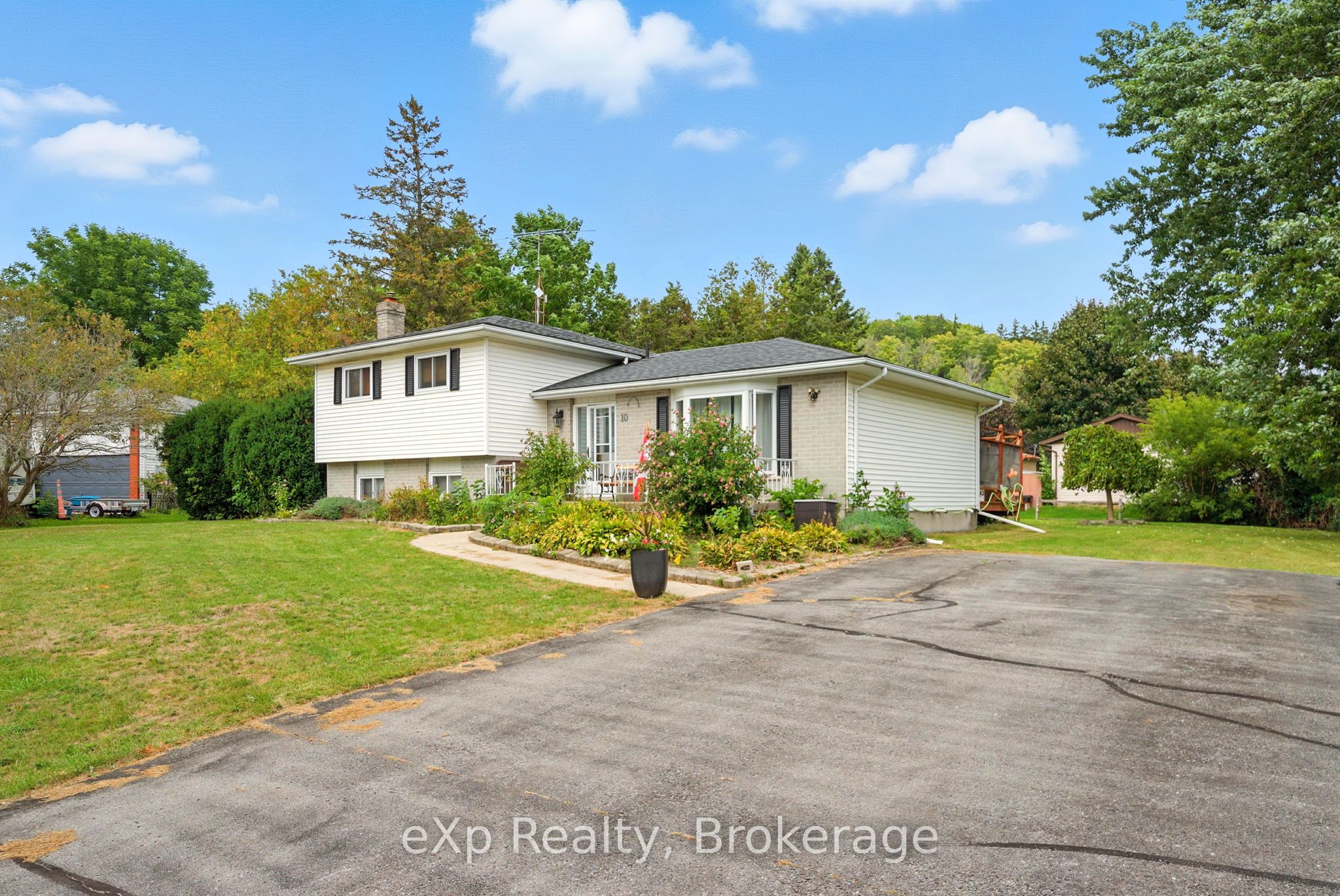 Residential in Hamilton Township